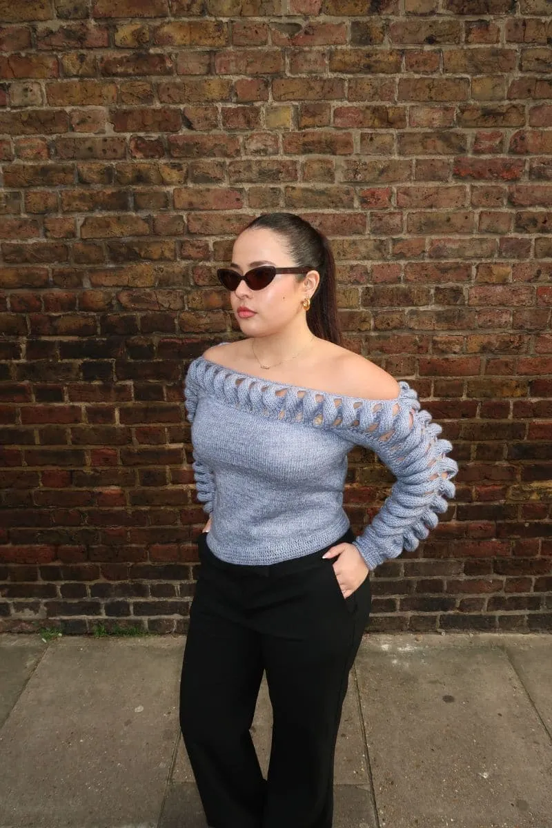 CULT MIA X LIYA SHOULDER FRAME SWEATER