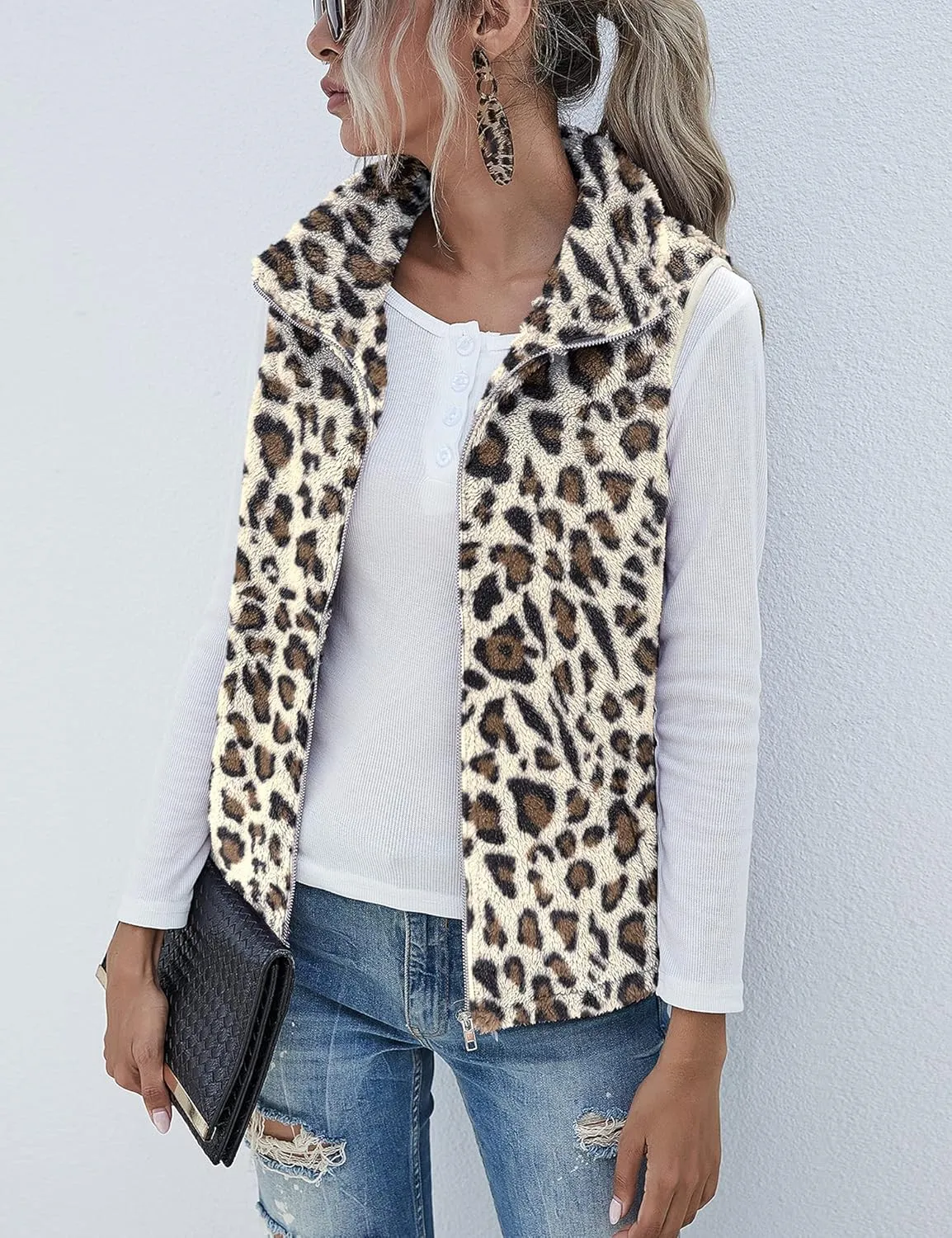 LOMON Womens Fuzzy Sherpa Fleece Jacket Lightweight Vest Cozy Sleeveless Cardigan Zipper Waistcoat Outerwear with Pocket