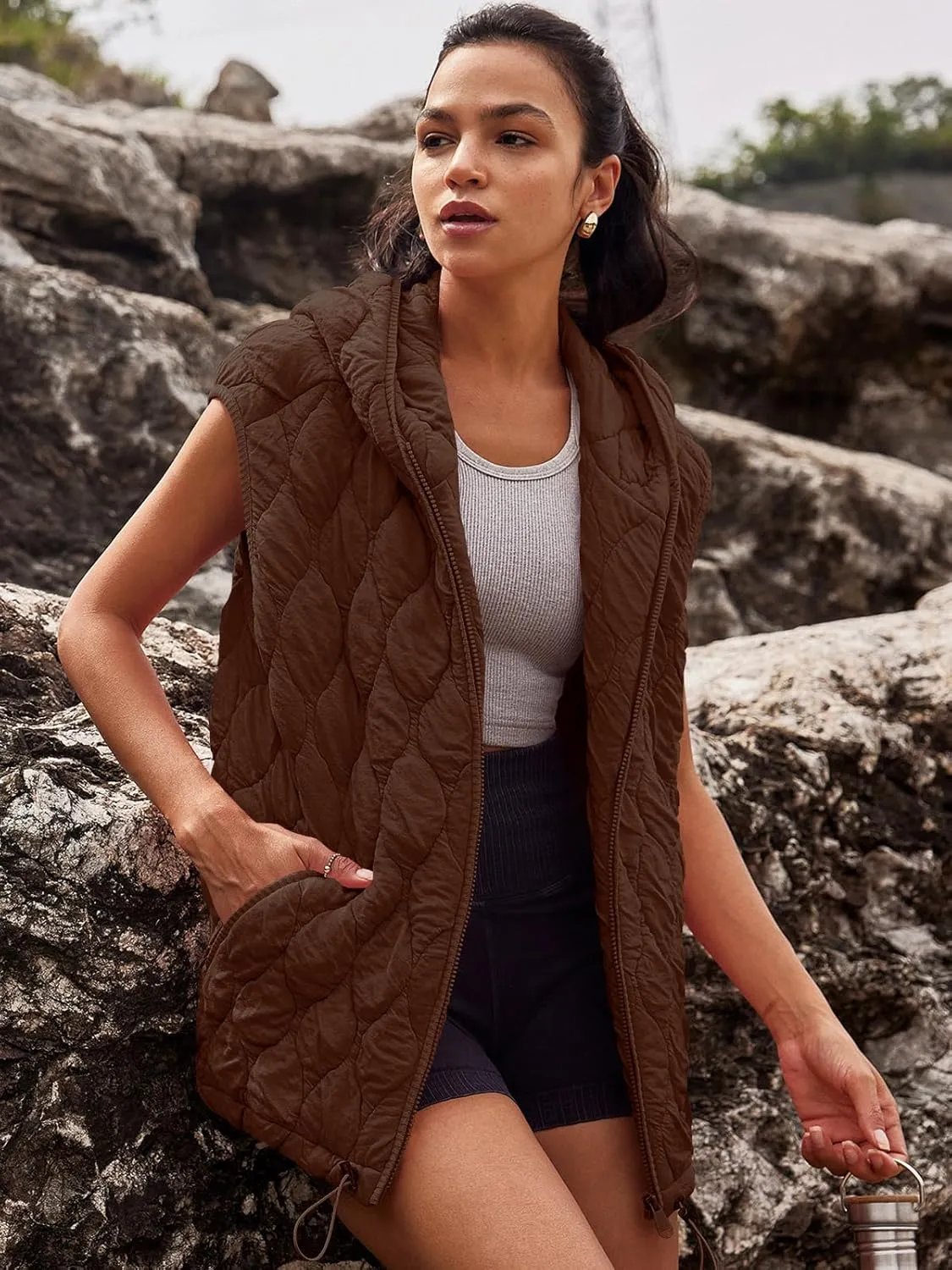 SENSERISE Womens Oversized Puffer Vest Sleeveless Quilted Jacket Zip Up Hoodie Winter Coat with Pockets Padded Gilet