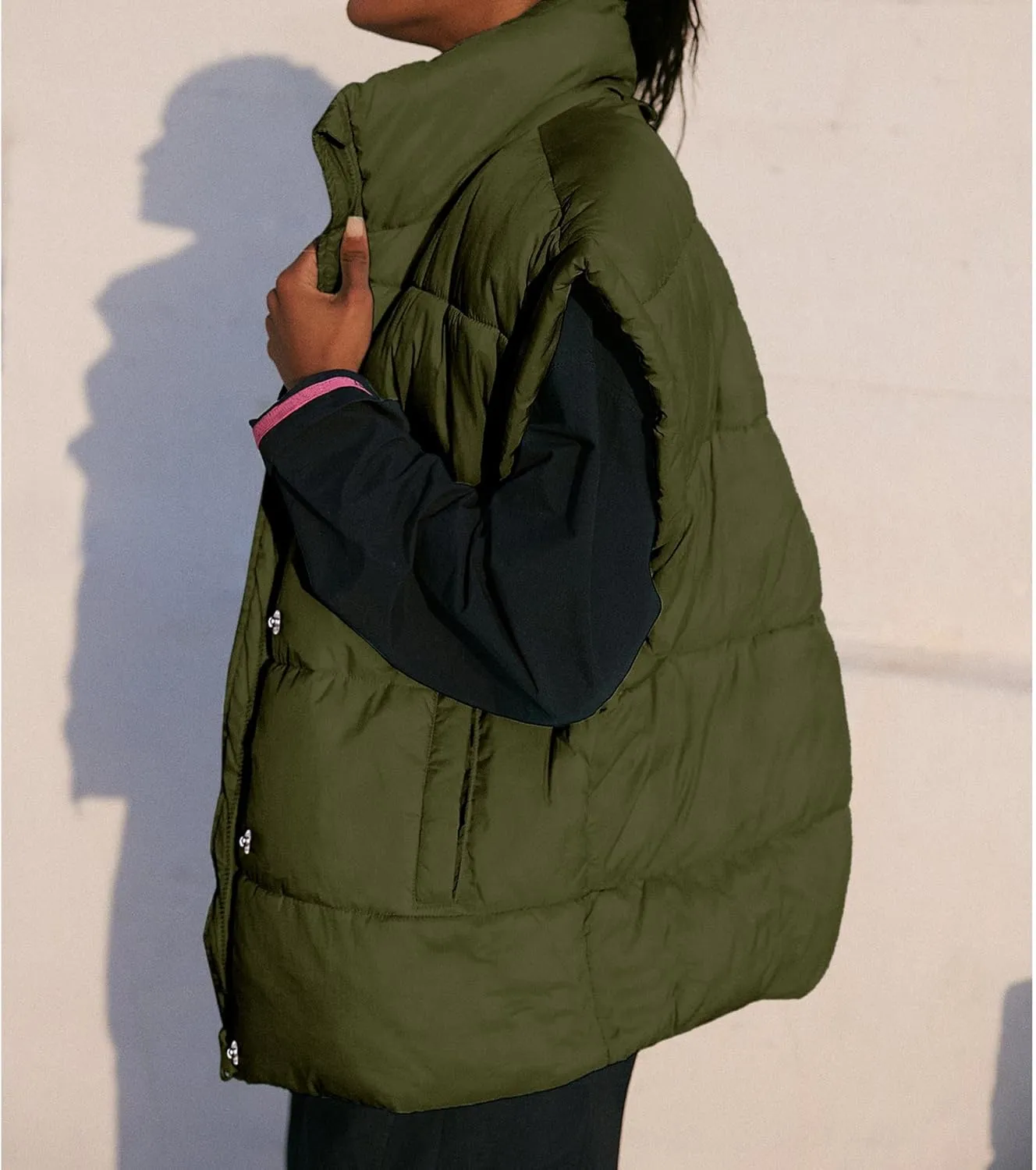Songling Womens Oversized Puffer Vest Stand Collar Full Zip Sleeveless Bubble Puffer Vest Quilted Padded Warm Coat Outwear