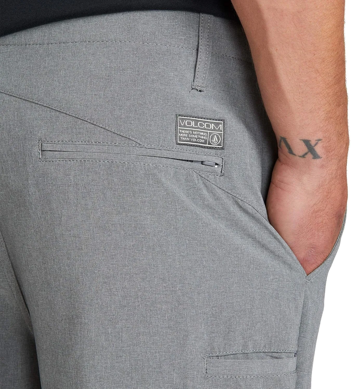 Volcom Men's Kerosene 21" Hybrid Chino Shorts