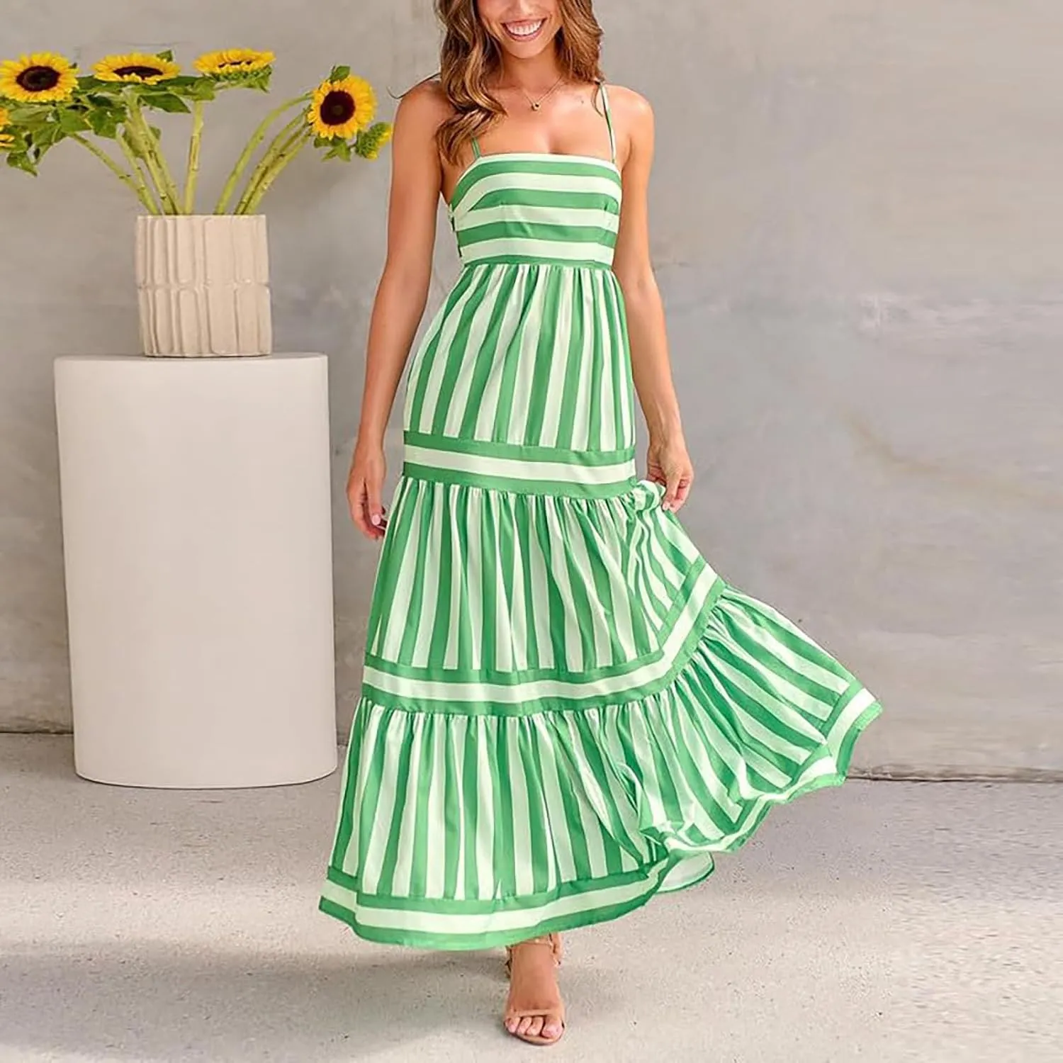 Women Boho Graffiti Long Dress Graphic Spaghetti Strap Flowy Dress Square Neck Colorful A Line Sundress 2024 Trendy