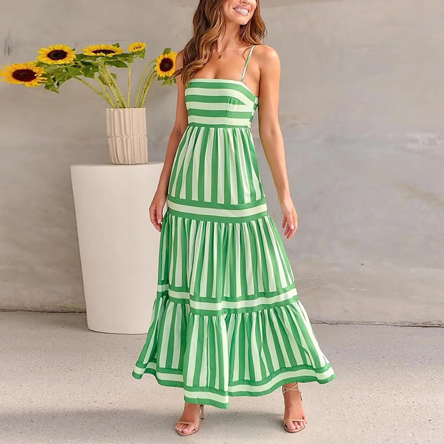 Women Boho Graffiti Long Dress Graphic Spaghetti Strap Flowy Dress Square Neck Colorful A Line Sundress 2024 Trendy