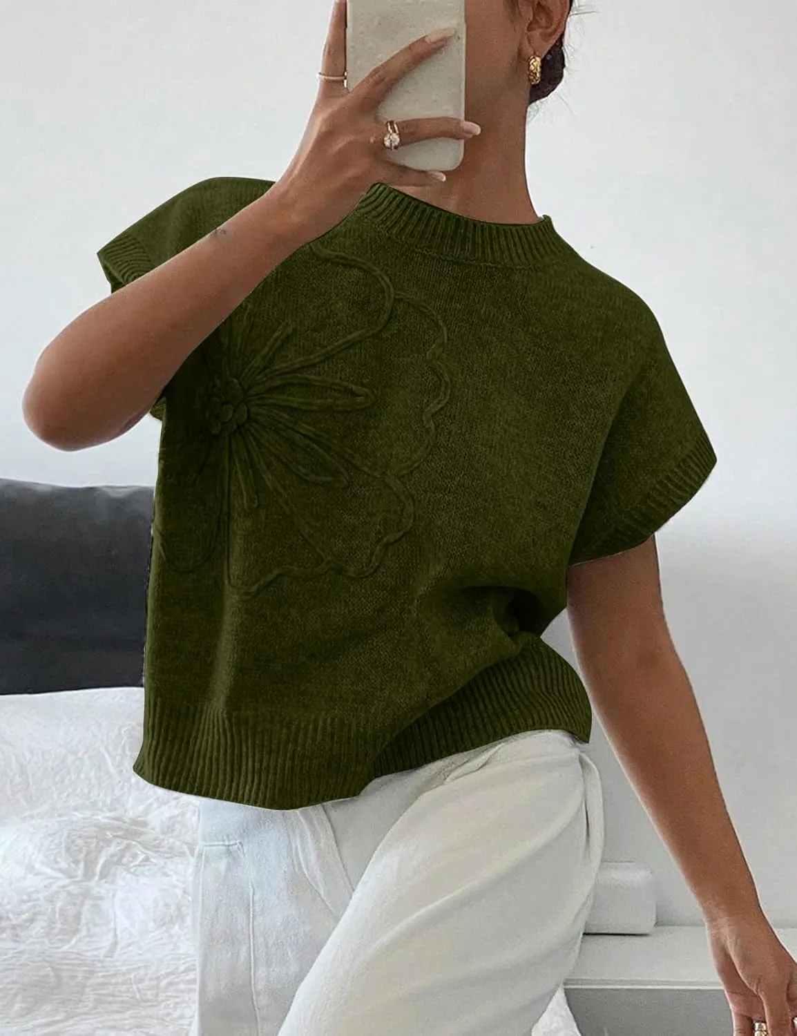 Womens Floral Sweater Vest Cute Cap Sleeve Tops 3D Flower Decor Knit Tank Top Loose Spring Fall Summer Clothes 2025