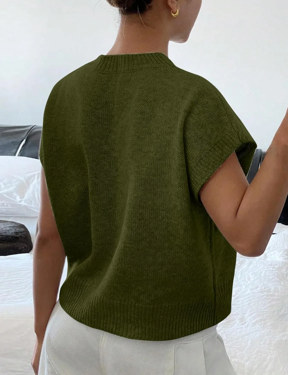 Womens Floral Sweater Vest Cute Cap Sleeve Tops 3D Flower Decor Knit Tank Top Loose Spring Fall Summer Clothes 2025
